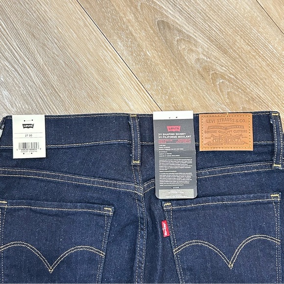 🆕 Levi’s 311 Shaping Skinny High Rise Dark Wash Women’s Jeans - Picture 9 of 9